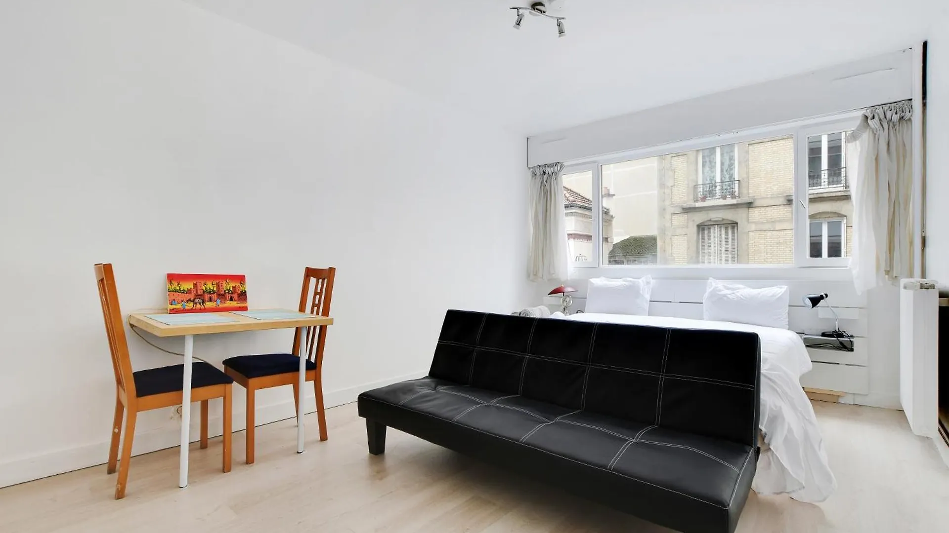 Alesia Apartamento